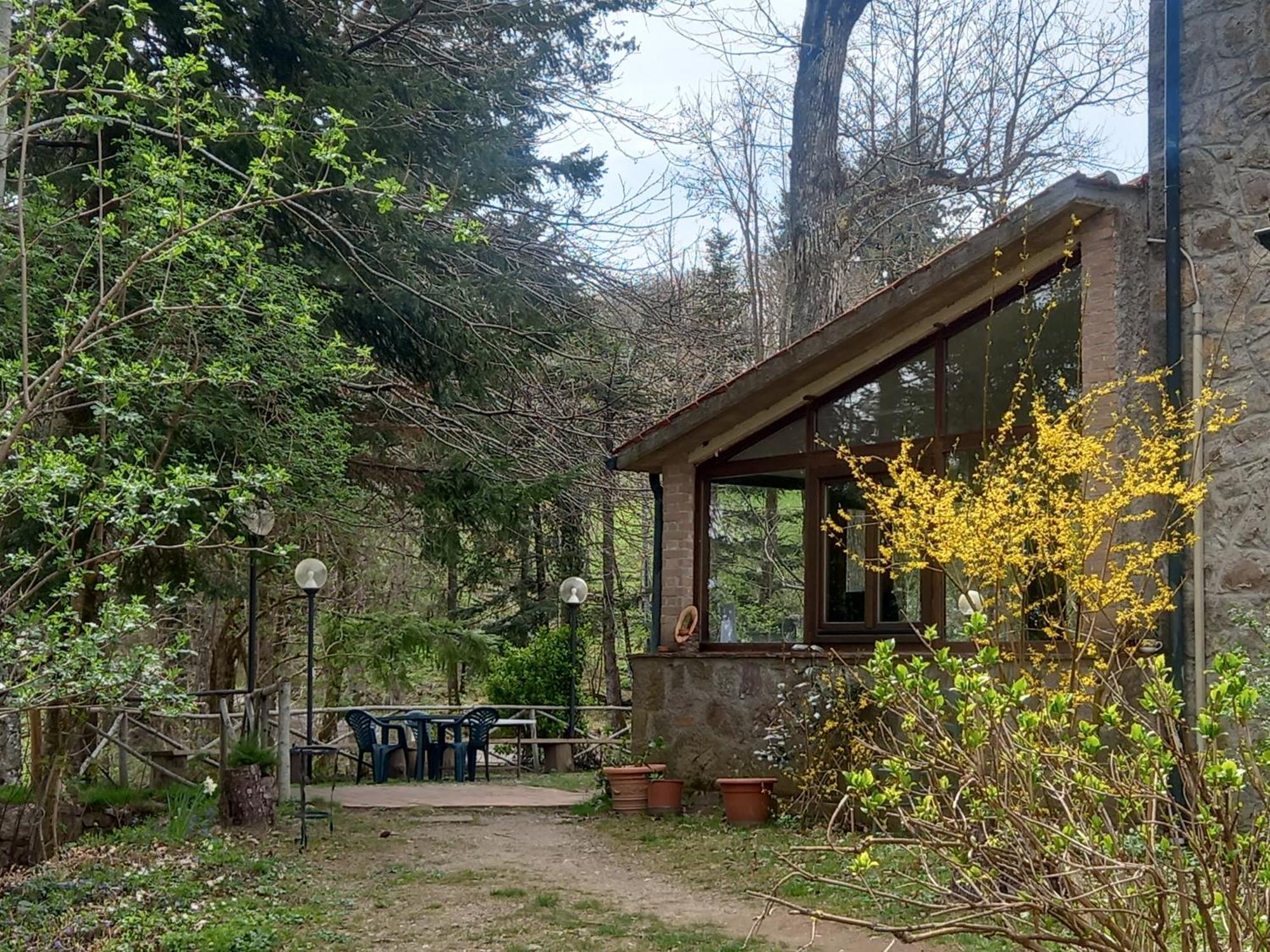 Agriturismo Fonte Magria Abbadia San Salvator Bagian luar foto